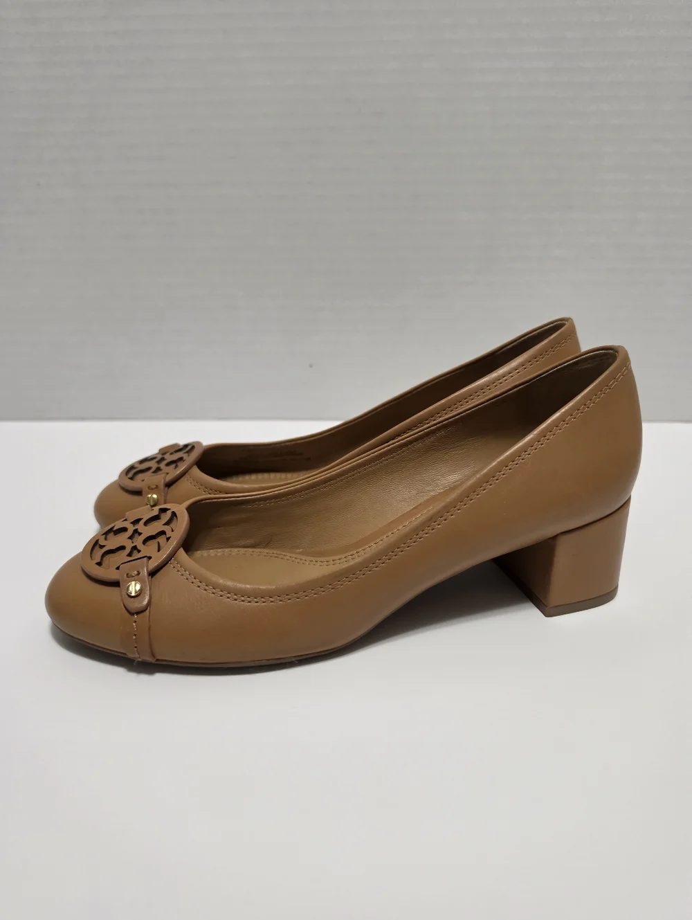 Tory Burch Mini Miller Block Leather Heels Size 7.5